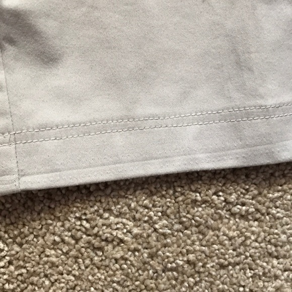 H&M khaki shorts, 14 inch waist more like size 2 - Picture 3 of 7